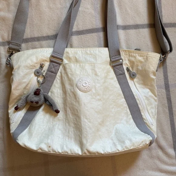 Kipling Cream and Gray Overnight Tote Bag - Picture 2 of 14